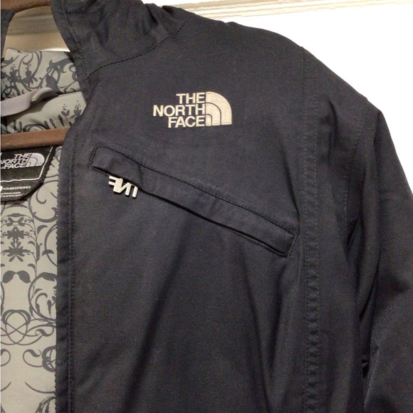 The North Face. Woman’s Arctic Parka - Picture 2 of 8